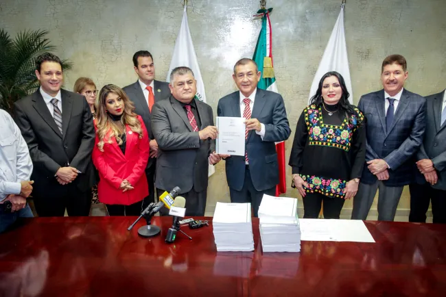 Recibe Congreso del Estado paquete económico 2020