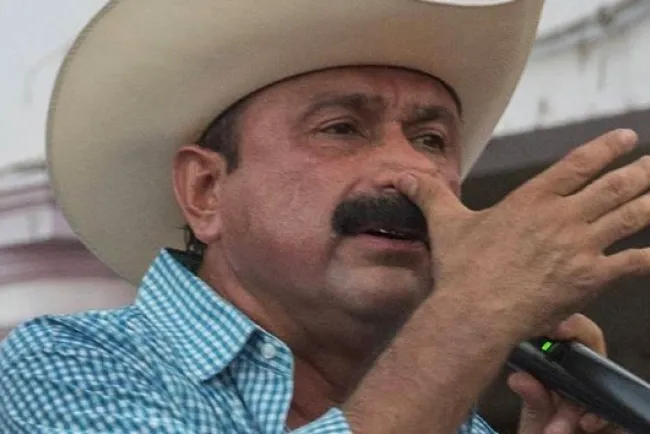 Giran orden de aprehensión contra ‘Layín’