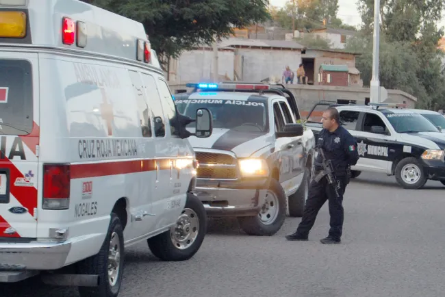 Recibe un balazo en la cabeza