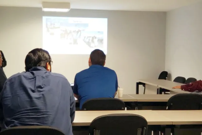 Presentan “Ponte frente al espejo”