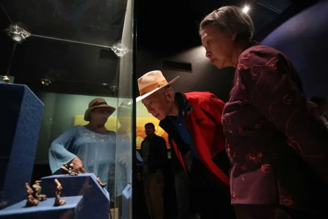 Alista López Obrador reunión con primer ministro de Singapur