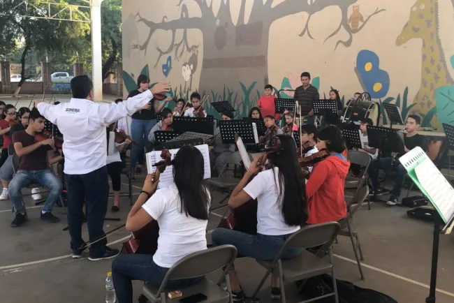 Reconocen a la Orquesta Juvenil de la SSP en Mexicali
