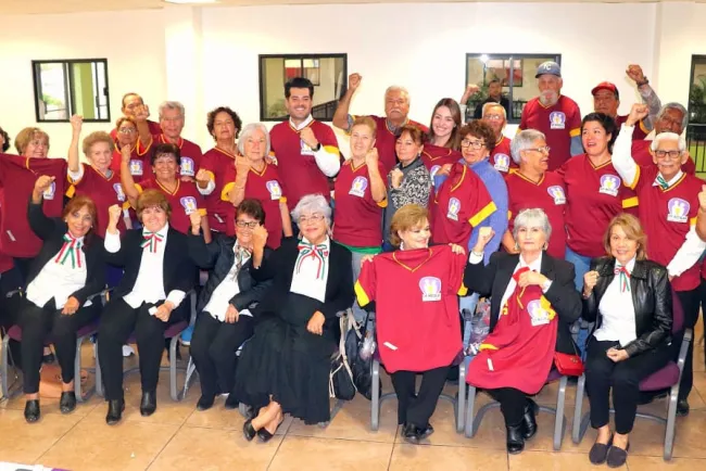 Reitera Alcalde apoyo a los adultos mayores