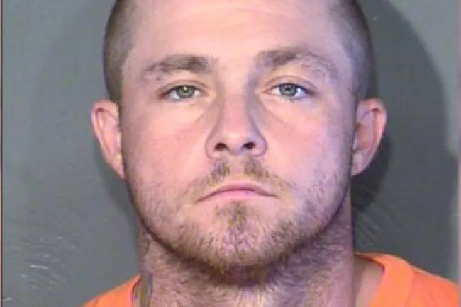 Escapa reo de prisión de Arizona