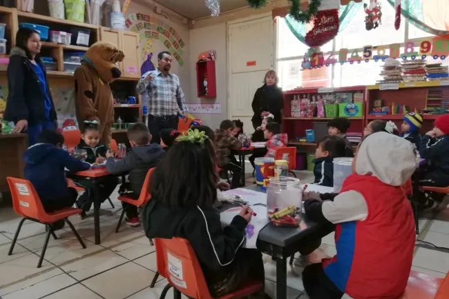 Orientan sobre el cuidado a mascotas