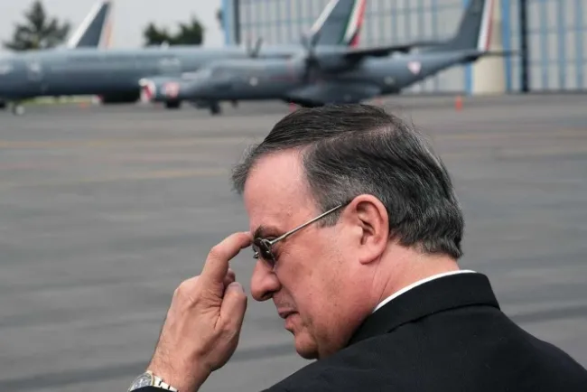 Ebrard sostiene comunicación con EU sobre cárteles