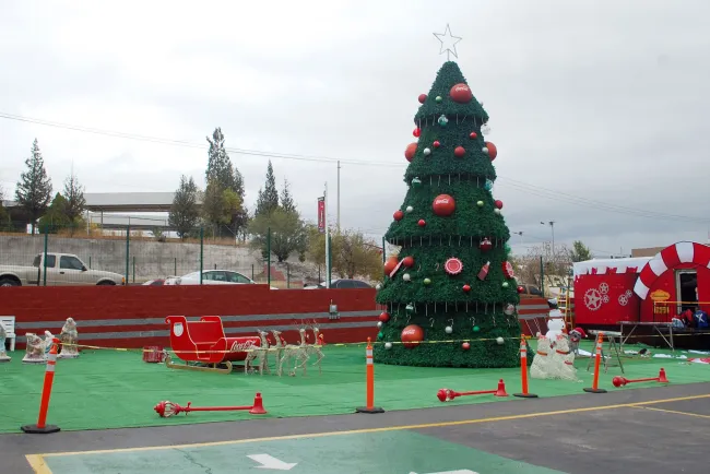 Anuncian Villa Coca Cola