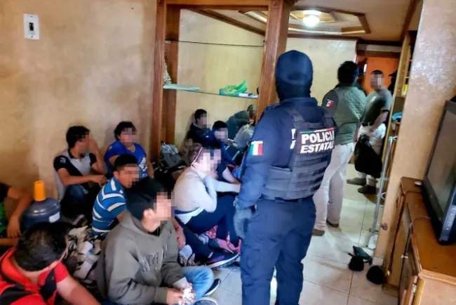 Rescatan a 21 migrantes en casa de seguridad en Tamaulipas