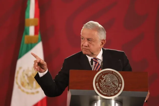 Se está cumpliendo en tarifas de luz: López Obrador