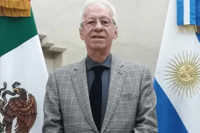 Atrapan a embajador de México en Argentina robando
