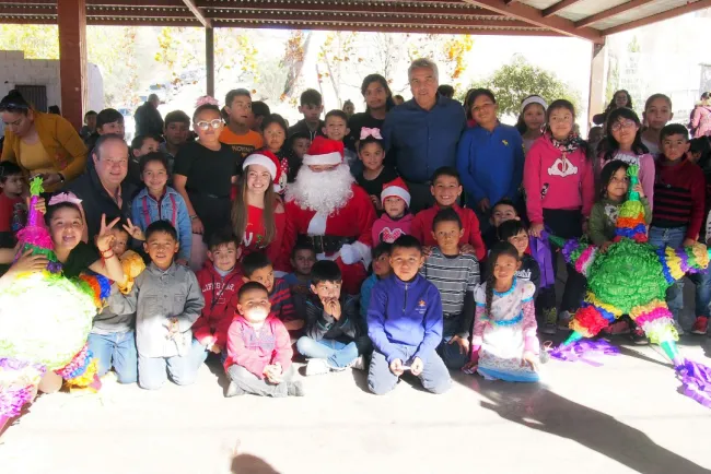 Lleva felicidad a los niños