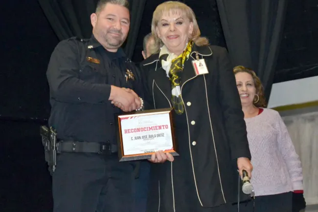 Listo operativo para las escuelas