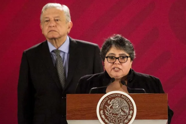 Por ahorro de 200 mmdp al gobierno, Raquel Buenrostro va al SAT