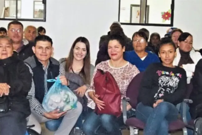 Entrega Ayuntamiento apoyos a 150 familias