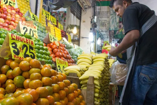 Desacelera inflación a 2.63%, su nivel más bajo en 3 años y medio