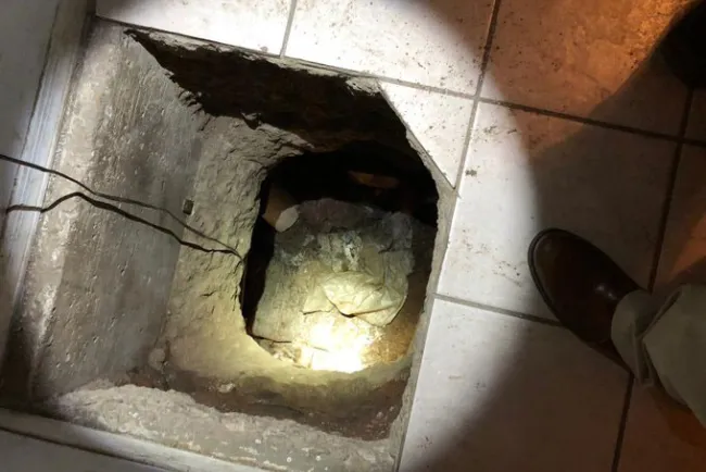 Continúan en prisión detenidos en narcotúnel