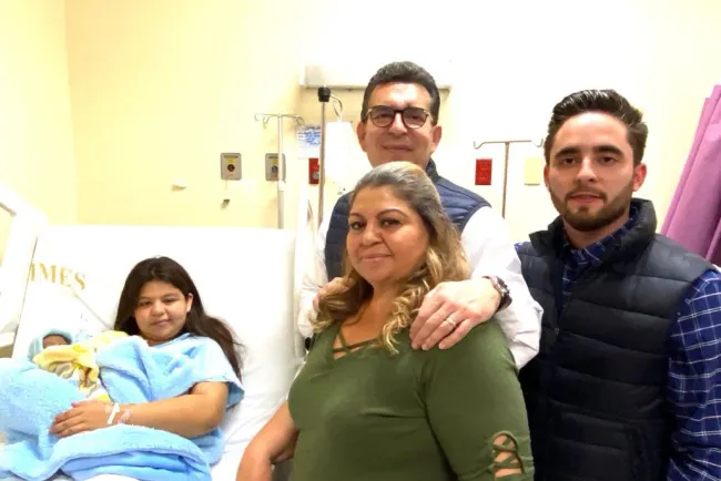 Presentan a Bebés Navidad 2019