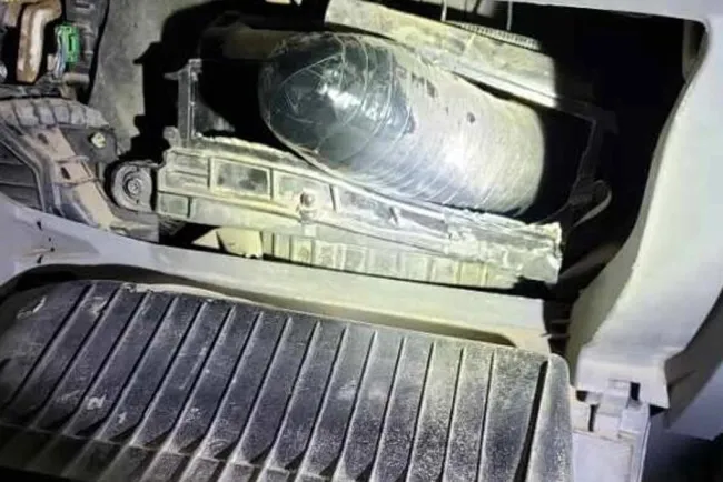 Detienen con droga a mexicano