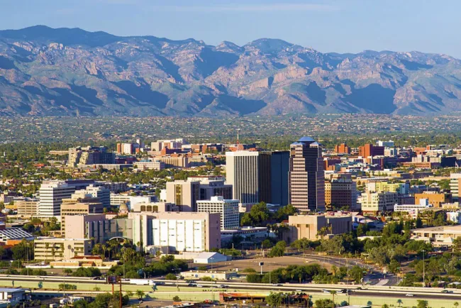 Crece economía en Tucson