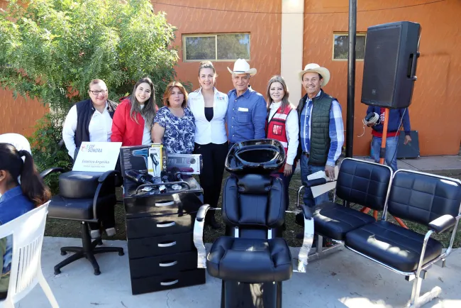 Mejoran economía con proyectos productivos