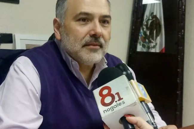 Acuden nogalenses a la Agencia Fiscal