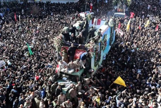 Estampida durante funeral de Soleimaní deja más de 50 muertos