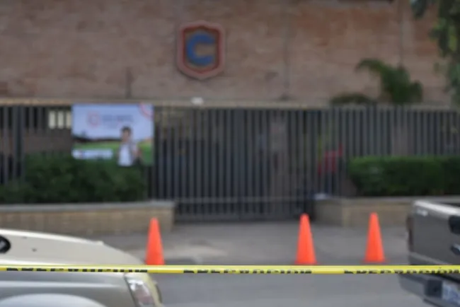 Dan prisión preventiva a abuelo de niño que disparó en Colegio Cervantes