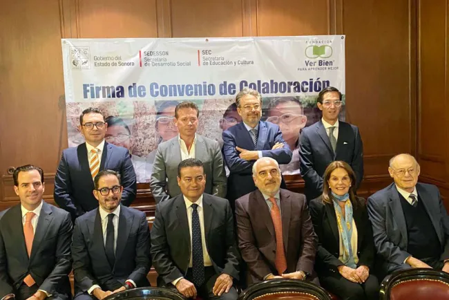 Entregarán 45 mil lentes a estudiantes