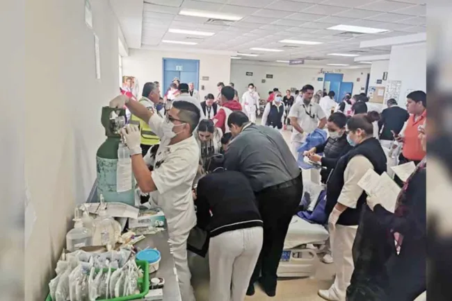 Atienden a lesionados en carreterazo