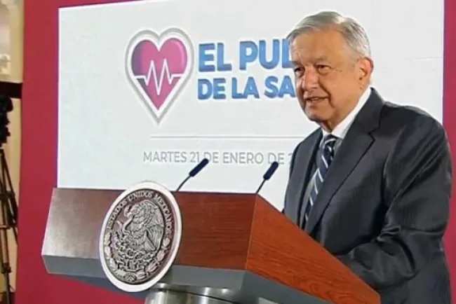 Garantiza AMLO servicio a salud a los no asegurados