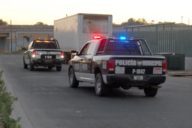 Lo agreden con machete para robarle “maruchan”