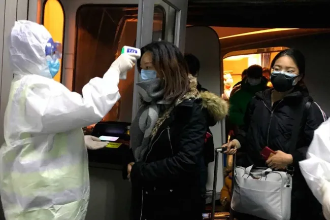 Alerta China sobre mutación de nuevo virus; van 17 muertos