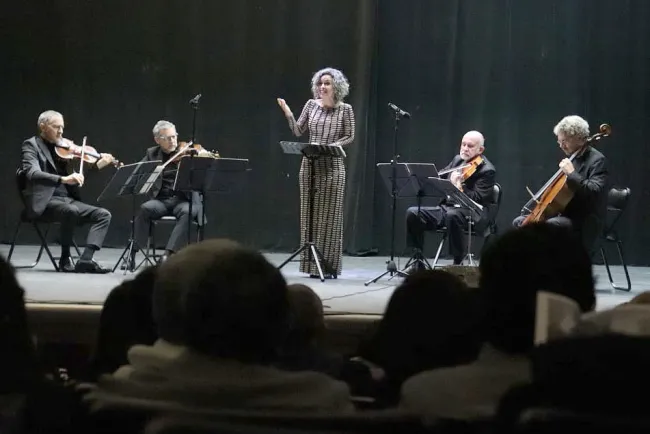 Disfrutan nogalenses una noche de gala