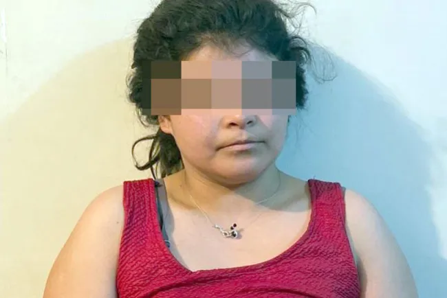 Detienen a mujeres con droga