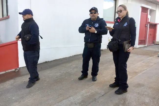 Reciben policías curso sobre primeros auxilios