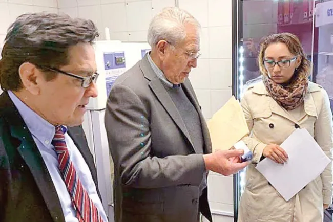 Implican en desabasto a director de hospital