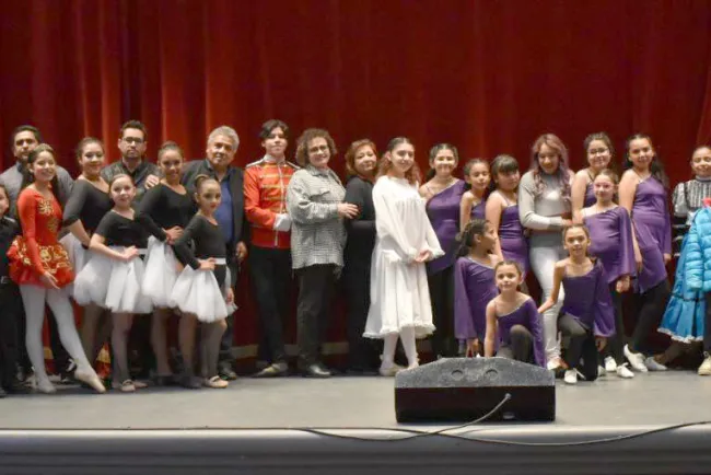 Derrochan talento artístico