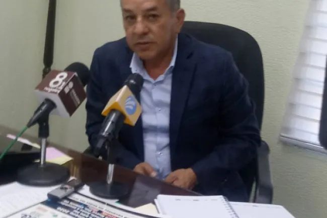 Ofertan más de dos mil empleos