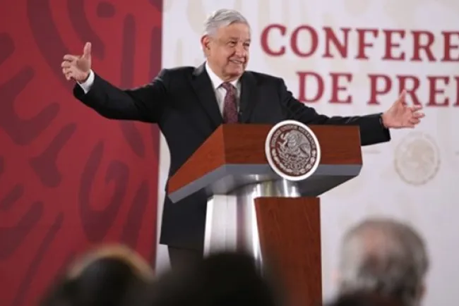 No nos vamos a confrontar con Trump, aunque nos ‘cuquen’: AMLO