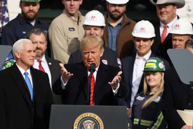 Firma Trump el T-MEC en la Casa Blanca y ya solo falta Canadá