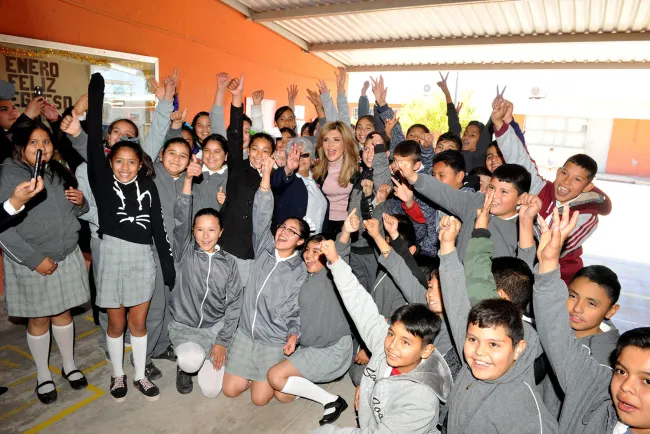 Entrega Gobernadora apoyos en municipios