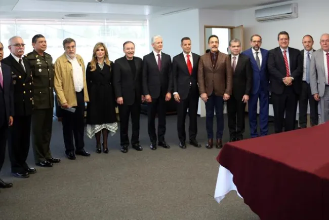 Se reúne Gobernadora Pavlovich con Gabinete de Seguridad Federal