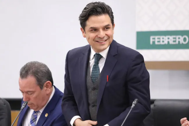 Afecta Outsourcing funcionamiento: IMSS