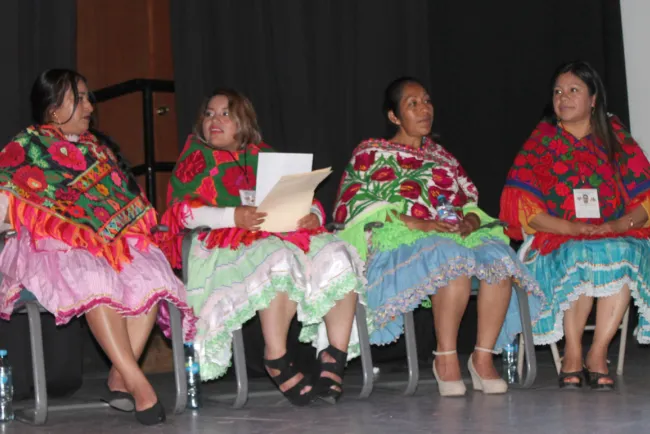 Solicitan Mazahuas respeto a tradiciones