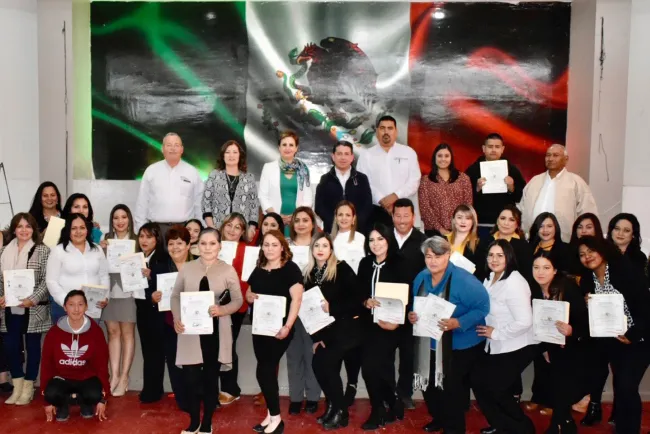 Amplía Icatson oferta educativa