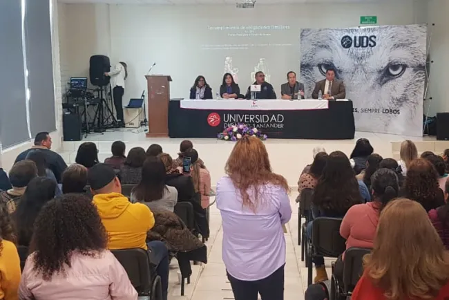 Buscan empoderamiento de la mujer en área legal