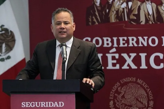 UIF denuncia y congela cuentas de 99 factureras