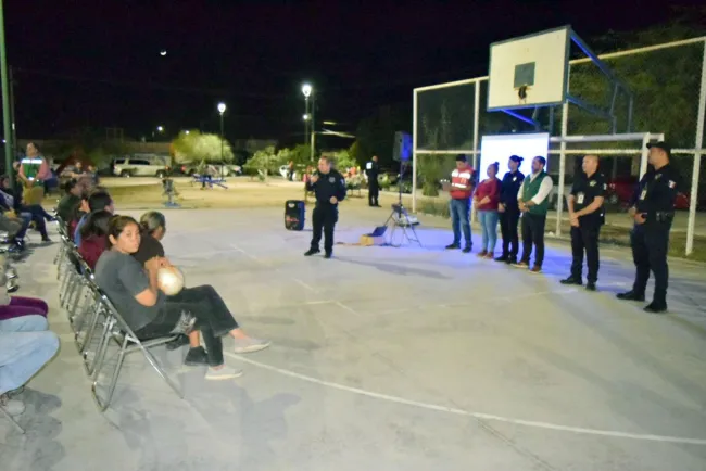 Motiva SSP a vecinos con prevención