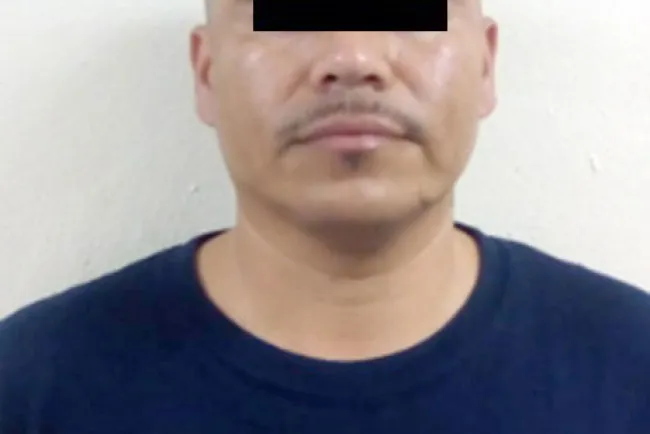 Detienen a tres con armas