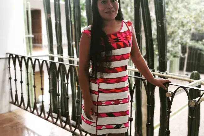Yalitza Aparicio defiende el aborto con portada de revista